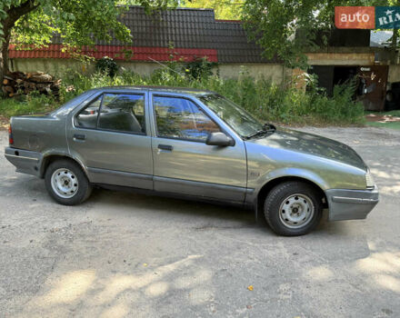 Сірий Рено 19, об'ємом двигуна 1.4 л та пробігом 490 тис. км за 750 $, фото 7 на Automoto.ua
