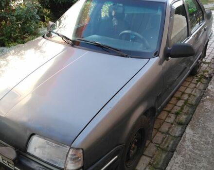 Серый Рено 19, объемом двигателя 1.7 л и пробегом 1000 тыс. км за 999 $, фото 1 на Automoto.ua