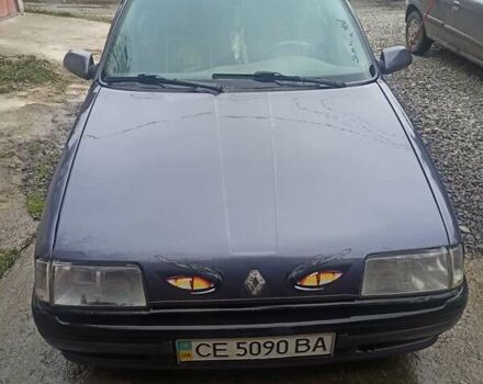 Серый Рено 19, объемом двигателя 1.72 л и пробегом 135 тыс. км за 1300 $, фото 2 на Automoto.ua