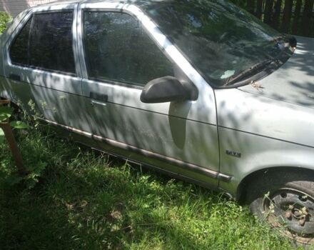 Серый Рено 19, объемом двигателя 1 л и пробегом 170 тыс. км за 1000 $, фото 6 на Automoto.ua