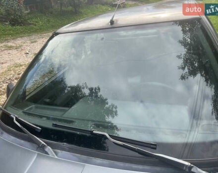 Серый Рено 19, объемом двигателя 1.4 л и пробегом 230 тыс. км за 500 $, фото 4 на Automoto.ua