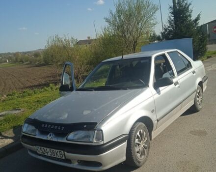 Серый Рено 19, объемом двигателя 1.4 л и пробегом 1 тыс. км за 1200 $, фото 2 на Automoto.ua