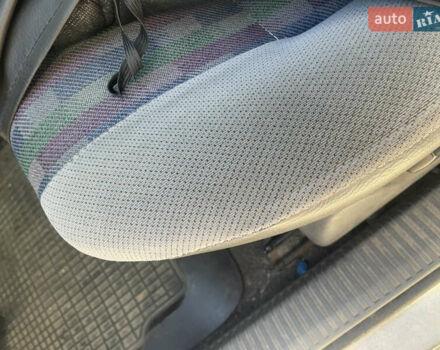 Серый Рено 19, объемом двигателя 1.72 л и пробегом 250 тыс. км за 750 $, фото 4 на Automoto.ua
