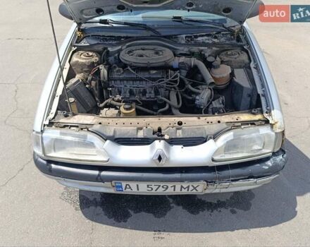 Сірий Рено 19, об'ємом двигуна 1.4 л та пробігом 350 тис. км за 500 $, фото 17 на Automoto.ua