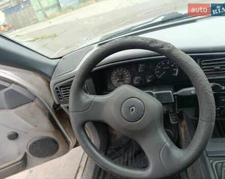 Сірий Рено 19, об'ємом двигуна 1.4 л та пробігом 350 тис. км за 500 $, фото 20 на Automoto.ua
