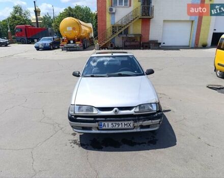 Сірий Рено 19, об'ємом двигуна 1.4 л та пробігом 350 тис. км за 500 $, фото 12 на Automoto.ua