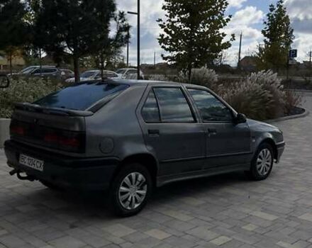 Серый Рено 19, объемом двигателя 1.8 л и пробегом 338 тыс. км за 1000 $, фото 8 на Automoto.ua