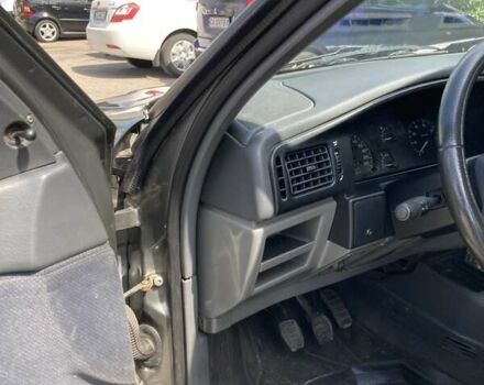 Серый Рено 19, объемом двигателя 1.6 л и пробегом 99 тыс. км за 2900 $, фото 25 на Automoto.ua