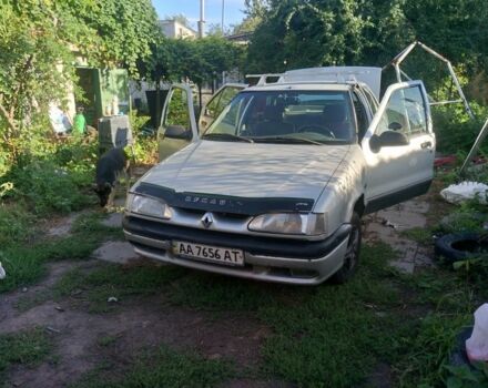 Серый Рено 19, объемом двигателя 1.4 л и пробегом 398 тыс. км за 1200 $, фото 7 на Automoto.ua