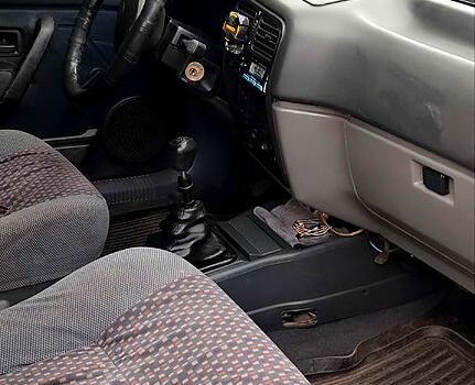 Серый Рено 19, объемом двигателя 1.4 л и пробегом 320 тыс. км за 1650 $, фото 6 на Automoto.ua