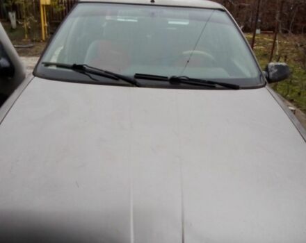 Сірий Рено 19, об'ємом двигуна 1.6 л та пробігом 300 тис. км за 594 $, фото 3 на Automoto.ua