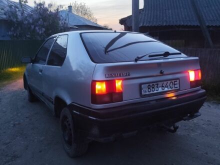 Рено 19 1989 в Ивано-Франковске на Automoto.ua Серый Рено 19, объемом двигателя 0 л и пробегом 200 тыс. км за 500 $, фото 1 на Automoto.ua
