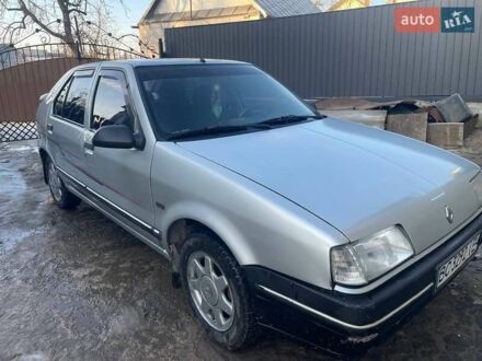 Рено 19 1990 в Львове на Automoto.ua Серый Рено 19, объемом двигателя 1.7 л и пробегом 400 тыс. км за 1200 $, фото 1 на Automoto.ua