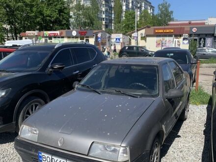 Сірий Рено 19, об'ємом двигуна 1.7 л та пробігом 200 тис. км за 500 $, фото 1 на Automoto.ua