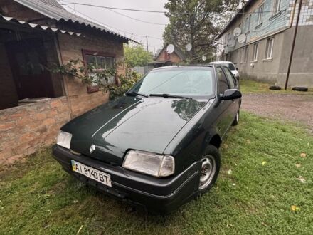 Сірий Рено 19, об'ємом двигуна 1.7 л та пробігом 200 тис. км за 251 $, фото 1 на Automoto.ua