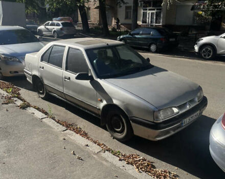 Сірий Рено 19, об'ємом двигуна 1.72 л та пробігом 250 тис. км за 750 $, фото 1 на Automoto.ua