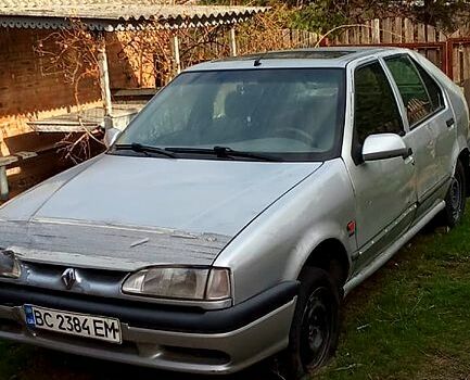 Сірий Рено 19, об'ємом двигуна 1.8 л та пробігом 300 тис. км за 480 $, фото 1 на Automoto.ua