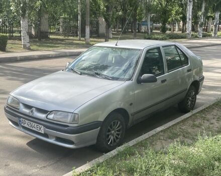 Серый Рено 19, объемом двигателя 1.8 л и пробегом 195 тыс. км за 800 $, фото 1 на Automoto.ua