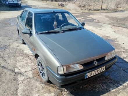 Серый Рено 19, объемом двигателя 1.4 л и пробегом 400 тыс. км за 1500 $, фото 1 на Automoto.ua