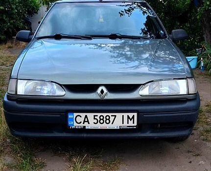 Сірий Рено 19, об'ємом двигуна 1.4 л та пробігом 320 тис. км за 1650 $, фото 1 на Automoto.ua