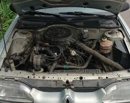 Серый Рено 19, объемом двигателя 1.4 л и пробегом 380 тыс. км за 2500 $, фото 1 на Automoto.ua