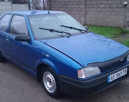 Синий Рено 19, объемом двигателя 1.4 л и пробегом 55 тыс. км за 750 $, фото 5 на Automoto.ua