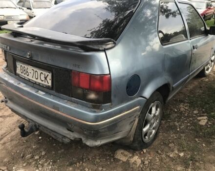 Синий Рено 19, объемом двигателя 0 л и пробегом 54 тыс. км за 600 $, фото 2 на Automoto.ua