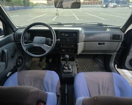 Синий Рено 19, объемом двигателя 1.72 л и пробегом 228 тыс. км за 900 $, фото 10 на Automoto.ua