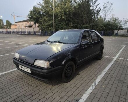 Синий Рено 19, объемом двигателя 1.72 л и пробегом 228 тыс. км за 900 $, фото 1 на Automoto.ua