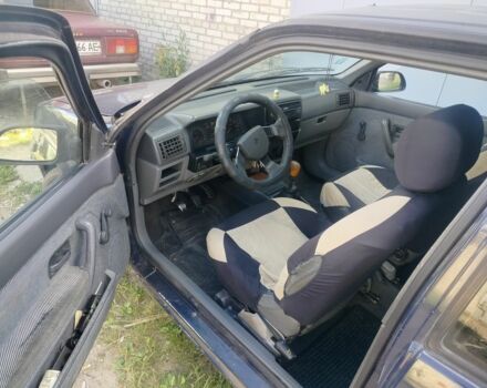 Синий Рено 19, объемом двигателя 1.4 л и пробегом 368 тыс. км за 900 $, фото 4 на Automoto.ua