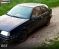 Синий Рено 19, объемом двигателя 1.4 л и пробегом 0 тыс. км за 650 $, фото 8 на Automoto.ua