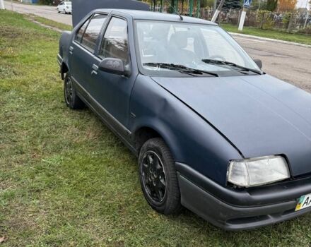 Синий Рено 19, объемом двигателя 1.4 л и пробегом 400 тыс. км за 592 $, фото 1 на Automoto.ua