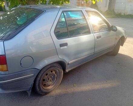 Синий Рено 19, объемом двигателя 1.7 л и пробегом 312 тыс. км за 650 $, фото 4 на Automoto.ua