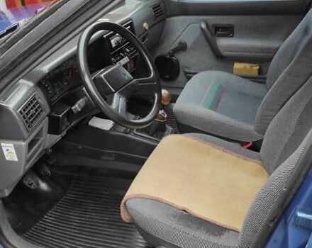 Синій Рено 19, об'ємом двигуна 1.4 л та пробігом 349 тис. км за 1250 $, фото 3 на Automoto.ua