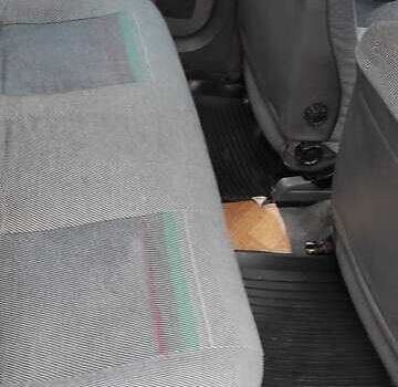 Синій Рено 19, об'ємом двигуна 1.4 л та пробігом 349 тис. км за 1250 $, фото 7 на Automoto.ua