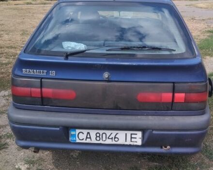 Синий Рено 19, объемом двигателя 1.7 л и пробегом 395 тыс. км за 1150 $, фото 1 на Automoto.ua