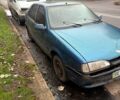 Синий Рено 19, объемом двигателя 1.4 л и пробегом 0 тыс. км за 600 $, фото 2 на Automoto.ua