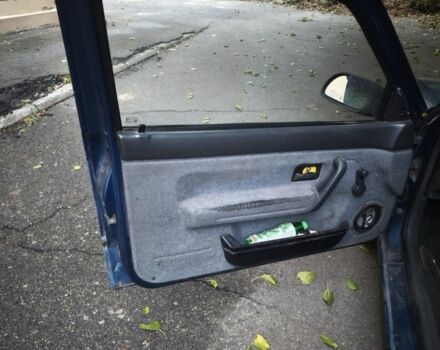 Синий Рено 19, объемом двигателя 0 л и пробегом 250 тыс. км за 1100 $, фото 3 на Automoto.ua