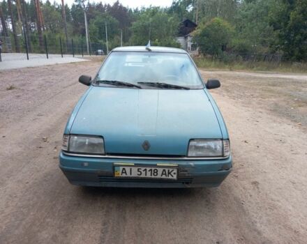 Рено 19 1994 в Житомире на Automoto.ua Синий Рено 19, объемом двигателя 1.41 л и пробегом 250 тыс. км за 750 $, фото 4 на Automoto.ua