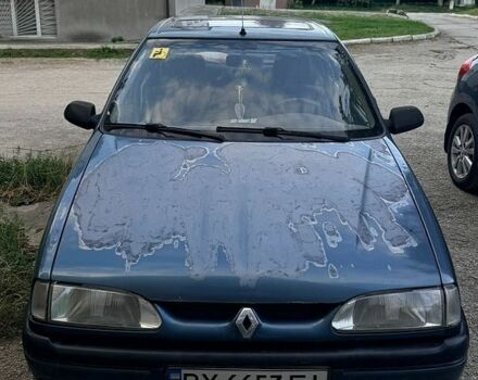 Синий Рено 19, объемом двигателя 1.72 л и пробегом 229 тыс. км за 900 $, фото 2 на Automoto.ua