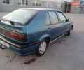 Синий Рено 19, объемом двигателя 1.8 л и пробегом 180 тыс. км за 1000 $, фото 9 на Automoto.ua