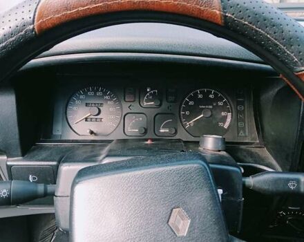 Синий Рено 19, объемом двигателя 1.4 л и пробегом 280 тыс. км за 1300 $, фото 5 на Automoto.ua