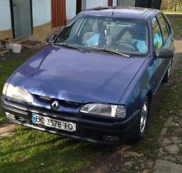 Синий Рено 19, объемом двигателя 1.87 л и пробегом 2 тыс. км за 1800 $, фото 3 на Automoto.ua