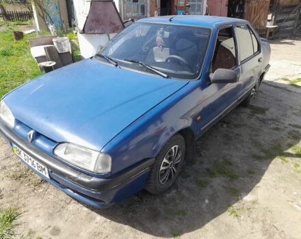 Синій Рено 19, об'ємом двигуна 1.8 л та пробігом 3 тис. км за 600 $, фото 2 на Automoto.ua