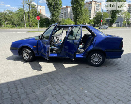 Синий Рено 19, объемом двигателя 1.8 л и пробегом 329 тыс. км за 1600 $, фото 16 на Automoto.ua