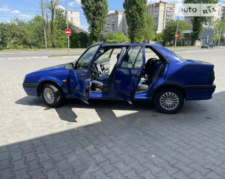 Синий Рено 19, объемом двигателя 1.8 л и пробегом 329 тыс. км за 1600 $, фото 15 на Automoto.ua
