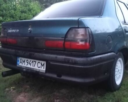 Синий Рено 19, объемом двигателя 1.4 л и пробегом 374 тыс. км за 710 $, фото 3 на Automoto.ua
