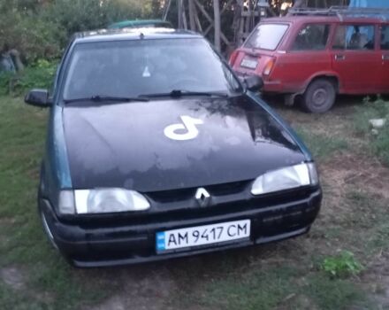 Синий Рено 19, объемом двигателя 1.4 л и пробегом 374 тыс. км за 710 $, фото 1 на Automoto.ua