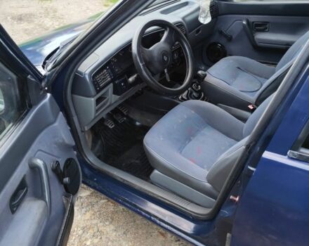 Синий Рено 19, объемом двигателя 0 л и пробегом 200 тыс. км за 1200 $, фото 6 на Automoto.ua
