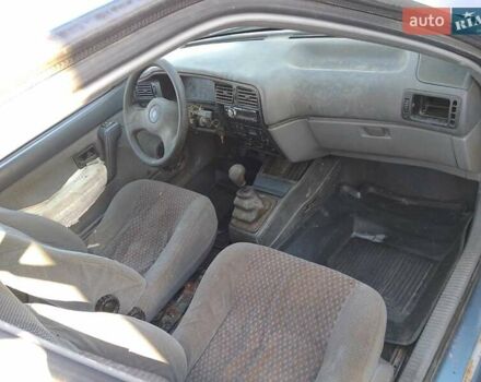 Синій Рено 19, об'ємом двигуна 1.6 л та пробігом 250 тис. км за 300 $, фото 2 на Automoto.ua